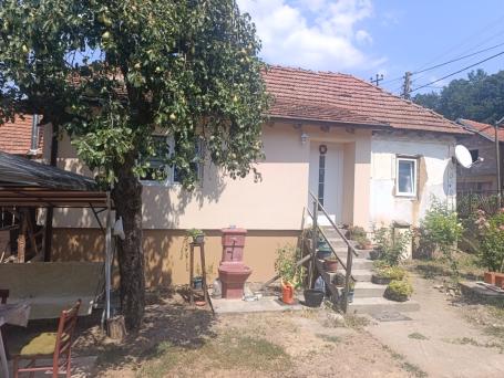 Kuća sa 4 hektara zemlje, Poružnica Sokobanja 