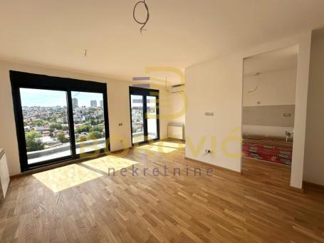 Dušanovac-Ozrenska, 72.66m2, novo, lux