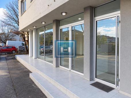 Atraktivan lokal u jednoj od najtraženijih ulica u Paraćinu – 60 m²