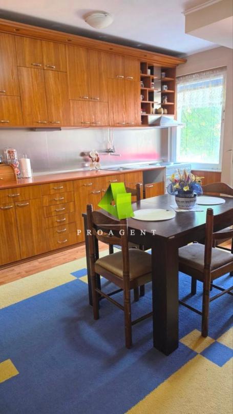Renoviran troiposoban stan na Trošarini ID#8989