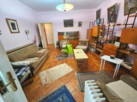 Komforan dvosoban stan u blizini Narodnog pozorišta ID#8994