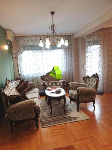 Ekskluzivna ponuda-komforan trosoban stan u novijoj zgradi u centru ID#9107