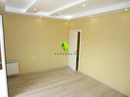 Renoviran poslovni prostor u pešačkoj zoni ID#9176