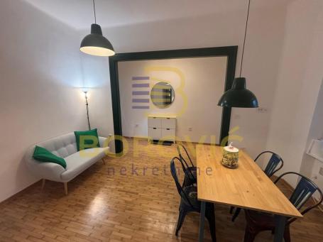 Vračar-Novopazarska, 60m2, lux